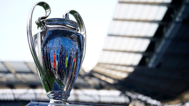 并伺机反击 并伺机反击